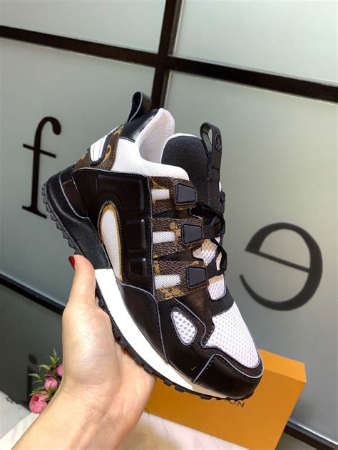 como saber si unos zapatos louis vuitton son originales